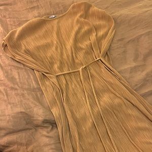 Zara Collection Women’s Textured Ribbed Oversized Style Midi Dress Size Small